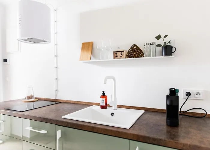 Appartement Cozy Modern In Prague's Absolute Center *