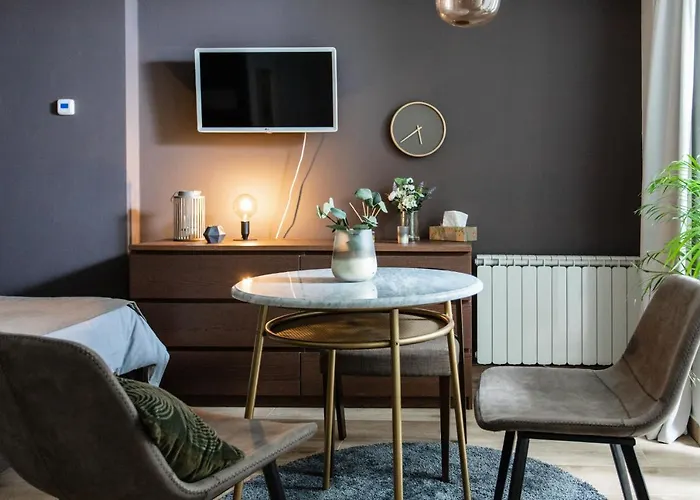 Lejlighed Cozy Modern In Prague's Absolute Center